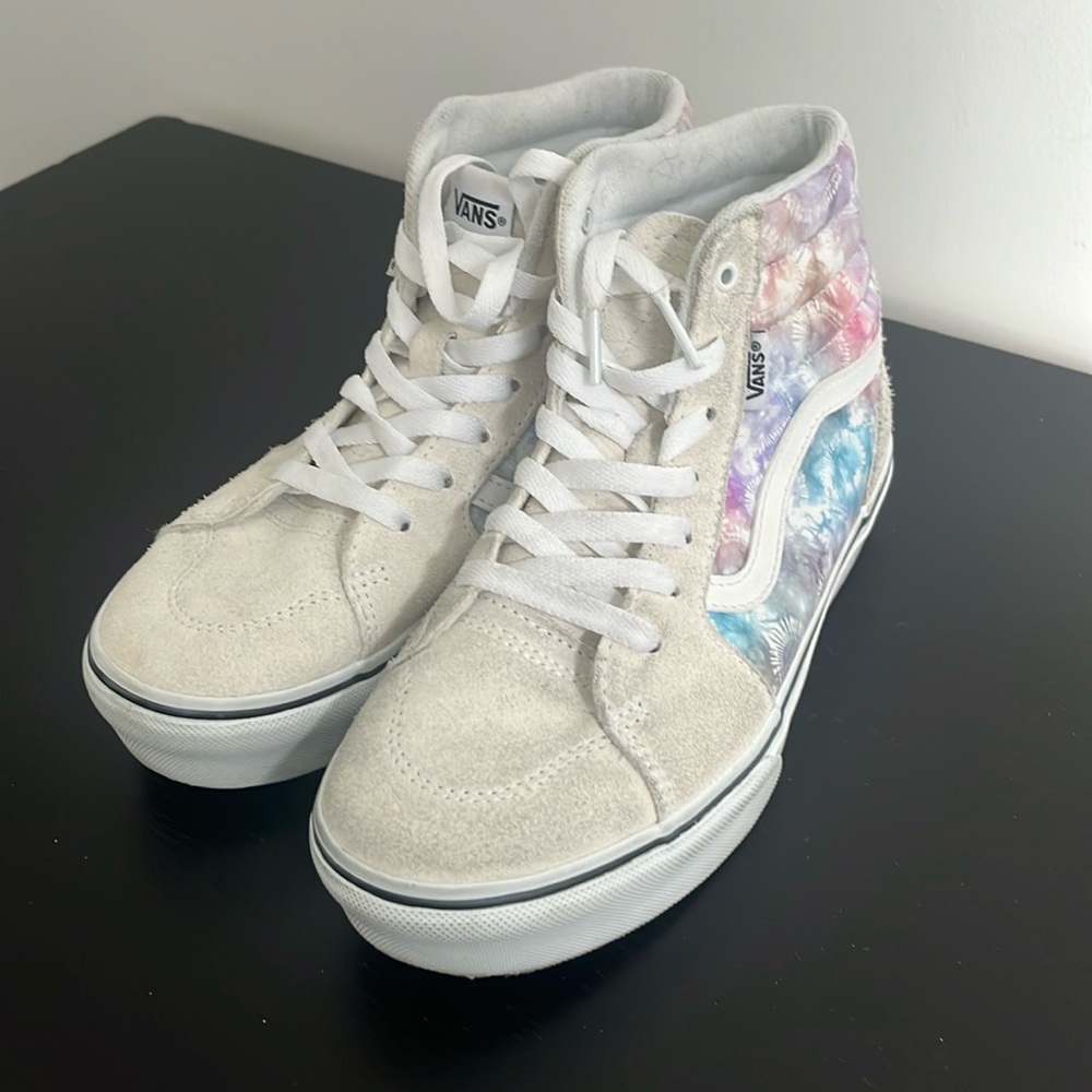 Vans Tie Dye Hightops, size 5kids/7women